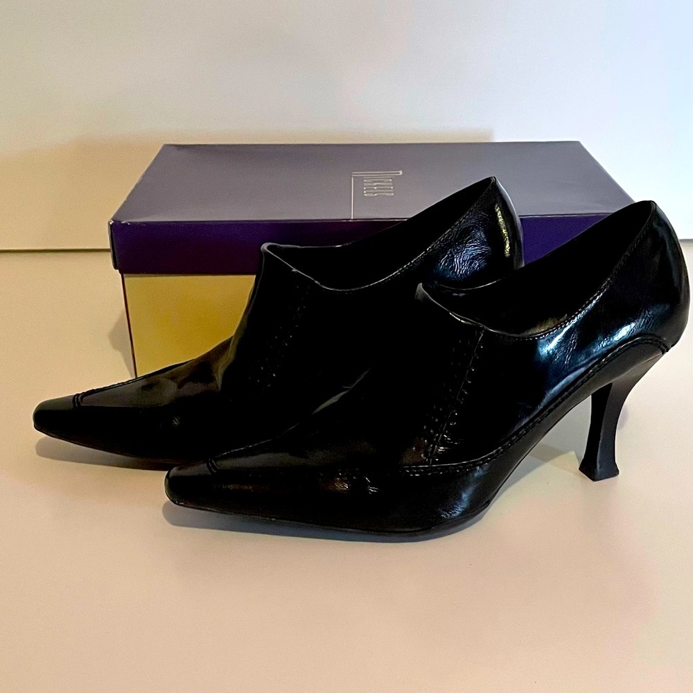 Nickels Lala Bootie - Black